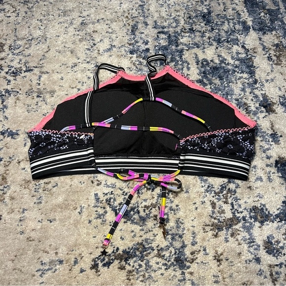 Victoria’s Secret Gray & Black Floral Mesh Padded Bikini Top Size Small - Picture 3 of 8